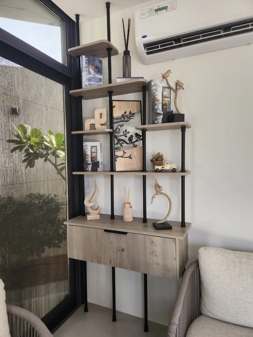 D A R Bespoke Joinery